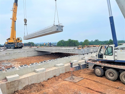 8.7+成樂擴容項目定慧互通路改橋施工取得階段性成果.jpg