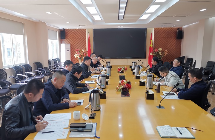 3.8+成渝公司与夹江县政府协商推进夹江主题服务区打造工作.jpg
