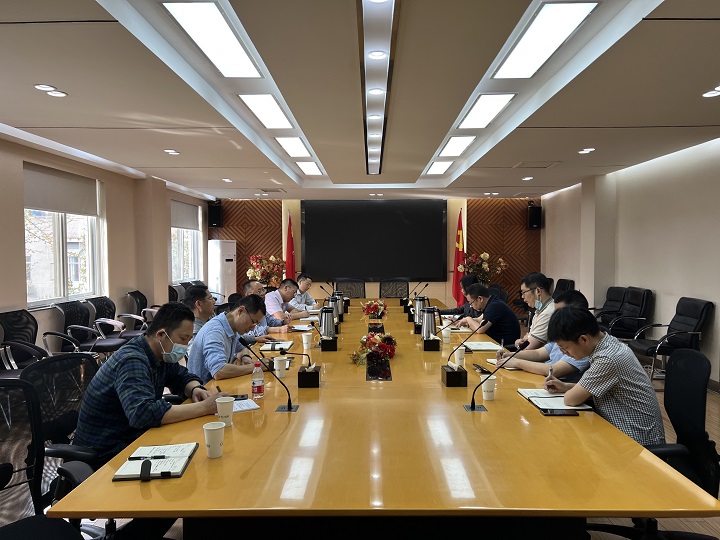 2022.3.18+成渝公司组织召开成乐扩容项目城区段低碳智能装配化组合桥梁建造专题推进会.jpg