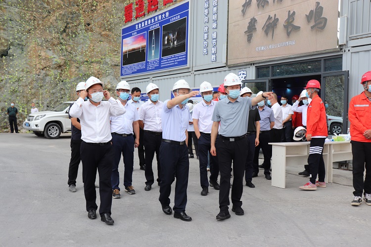 2022.9.1泸州市委书记杨林兴调研指导工作1.jpg