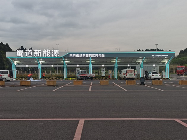 8063f83cd424c660665c4a63c585984.png