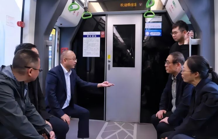 2023.11.14調研宜賓智軌3.jpg