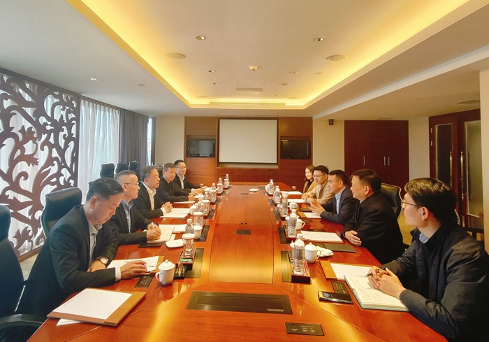 3.17+成渝公司与招商公路交流座谈.jpg