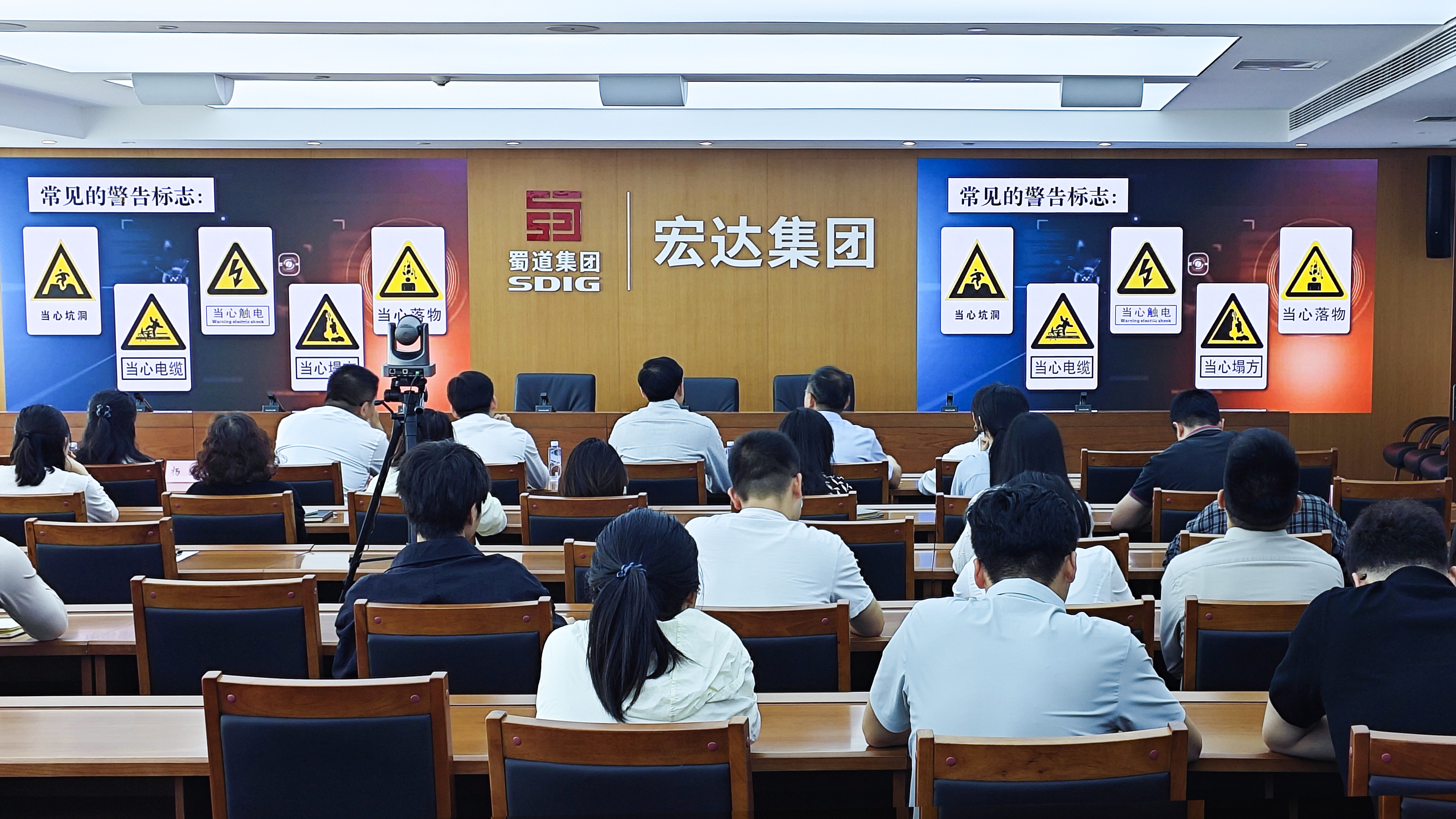 微信图片_20250513193554 拷贝.jpg