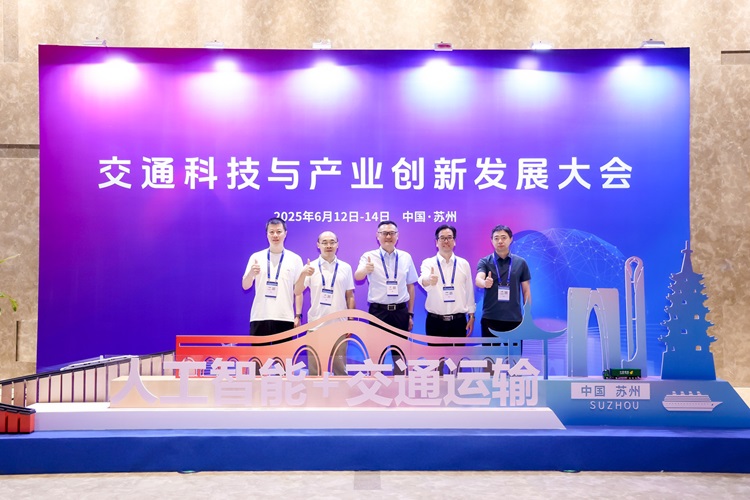 mmexportf85ff02bc0370dbffb1122c48cb0e0f3_1749869399957.jpg