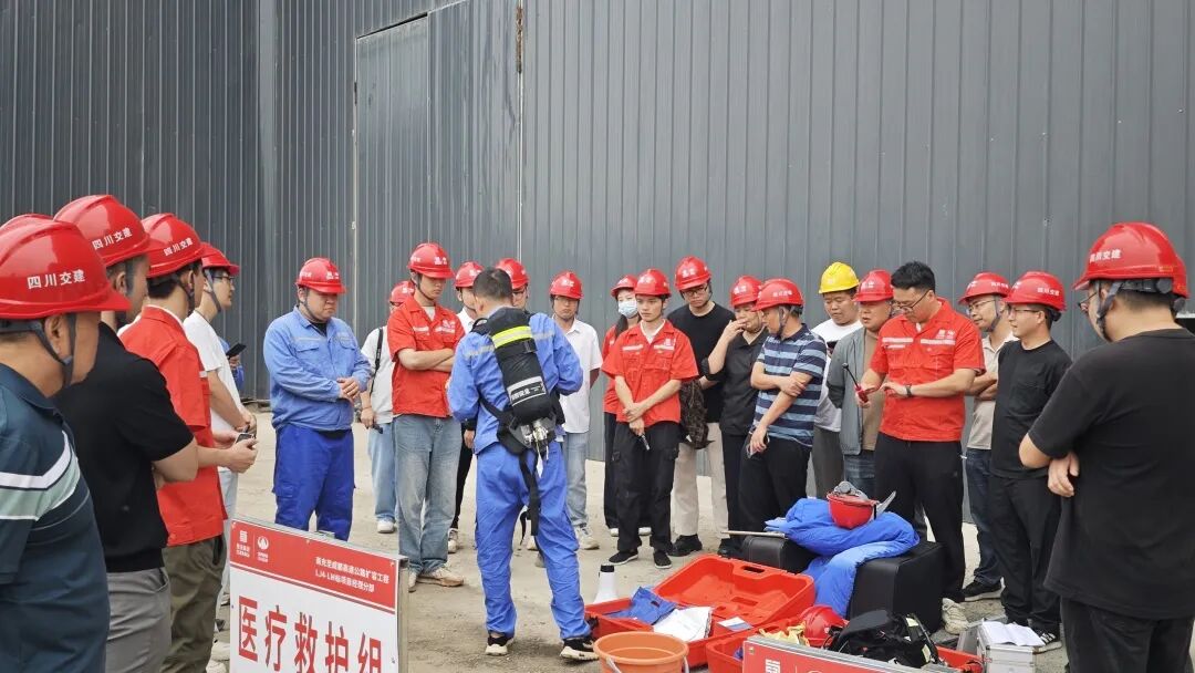 1760926122842245.jpg 222.jpg