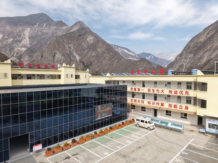 1774519003879835.jpg 1.jpg